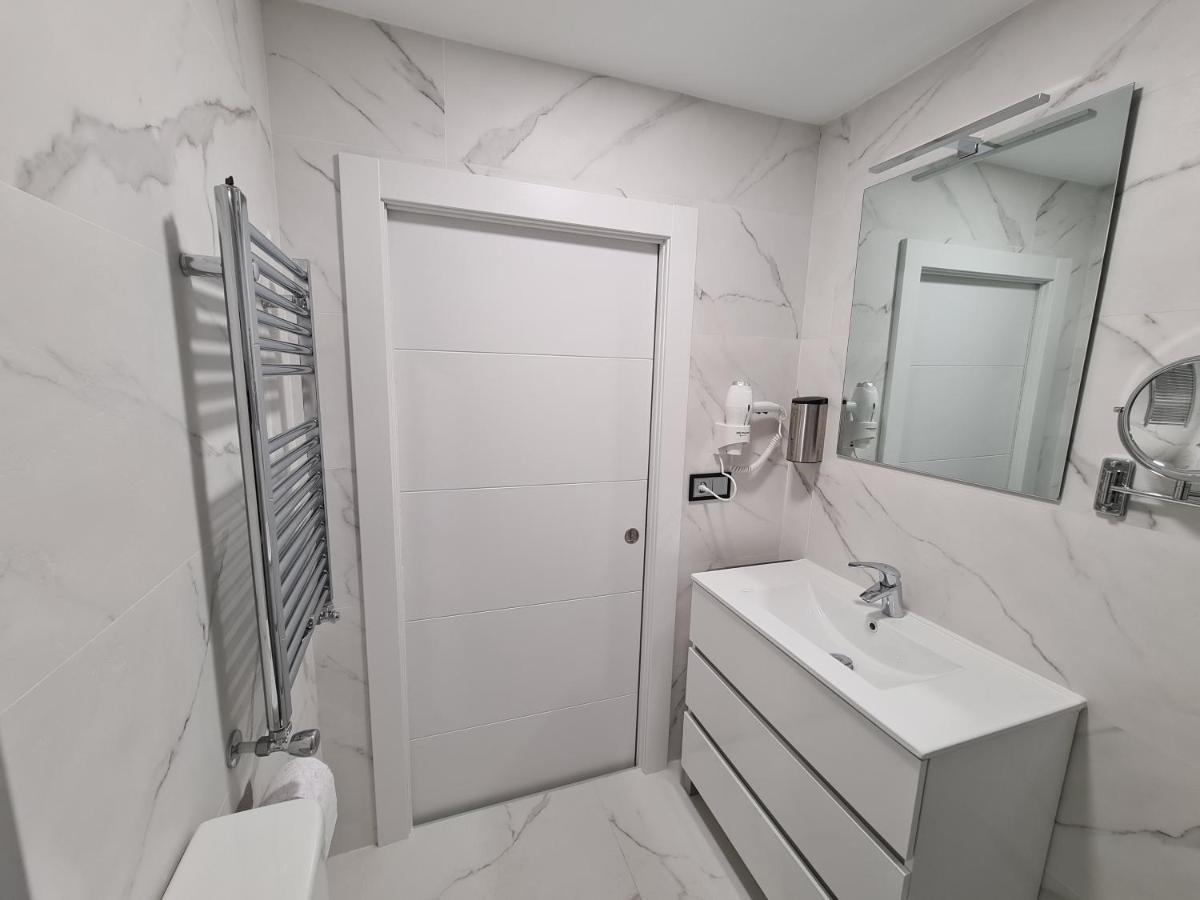 104A Apartamento Para 8 Personas Gijón Eksteriør billede