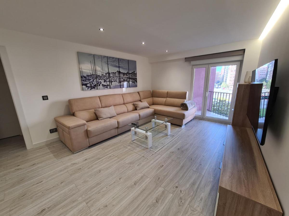 104A Apartamento Para 8 Personas Gijón Eksteriør billede